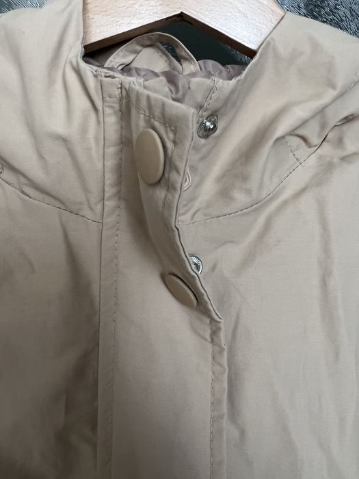 Mango пролетно яке