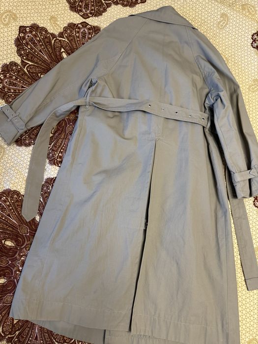 Плащ / Тренч Mango