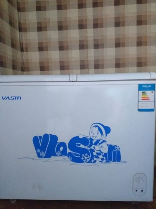 Продам морозильную камеру