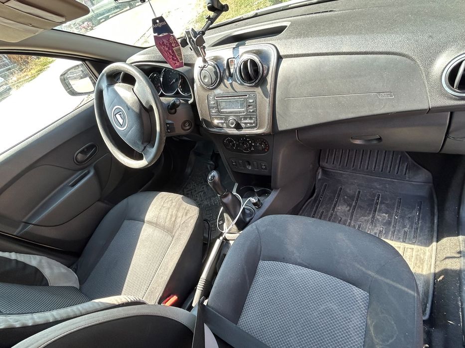 Dacia Logan.