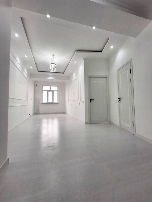 Яшнабад улица Иззат-58 продаю квартиру с Евро ремонтом  2/5/8  42м2