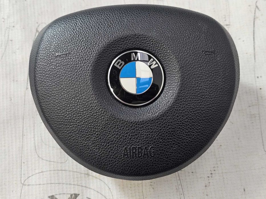 Airbag volan șofer BMW Seria 3 E90 E91 E92 E93 / Seria 1 E81 E87 2004-2013 2010 2.0i 105kW Cod OEM: 32306884672, 6884672 (5F3)