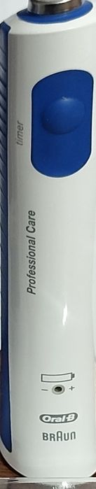 2 periute electrice Oral-b, set cu rezerve