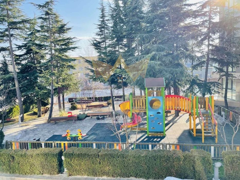 Дава се под наем Двустаен апартамент в Варна, Бриз - 52 кв.м за 700 € - Снимка #4