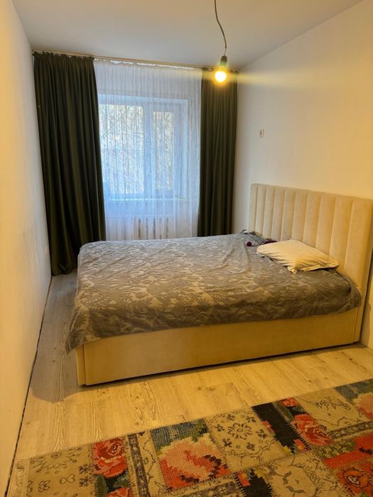 Продам кровать с матрасом