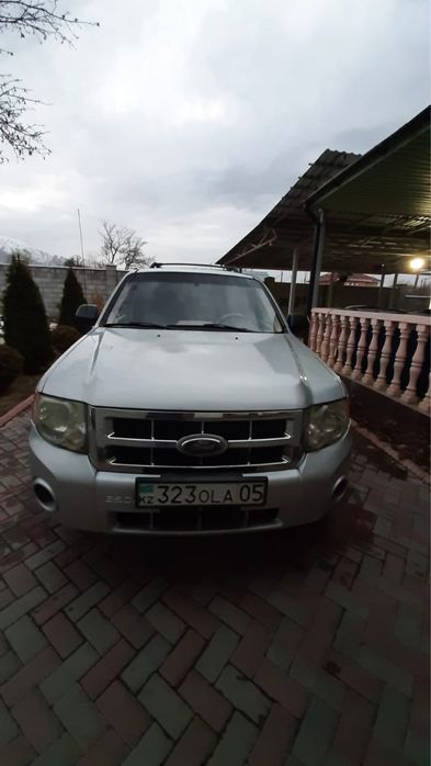 Ford Escape 2007 год