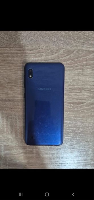 Продам Samsung Galaxy A10