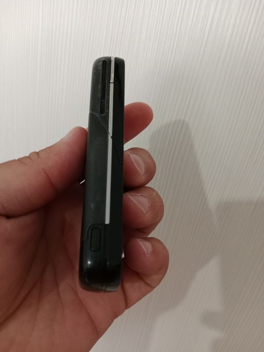 Продам  Nokia 8600 Luna