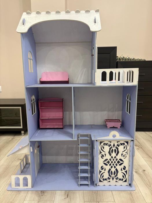 качественный кукольный домик