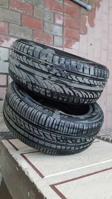 Пара баллонов 225 50 R17 лето