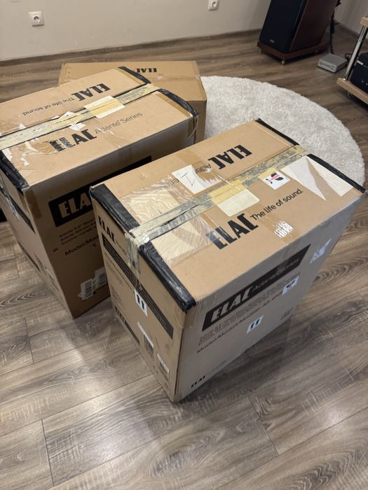 Тонколони Elac Adante AS-61