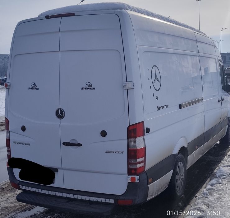 Închiriez autoutilitara microbuz duba transport marfa 3.5t Mercedes Sp