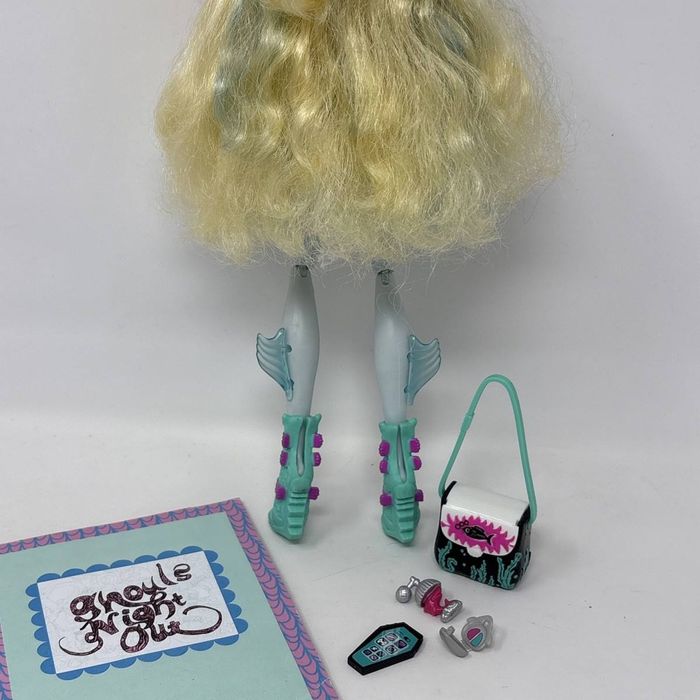 Лагуна Monster high