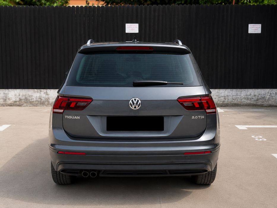 Volkswagen Tiguan 2.0 TDI 150 cp manual / 2017 / Distronic / Dublu climatronic / Garantie 12 luni / Import recent / Fara daune