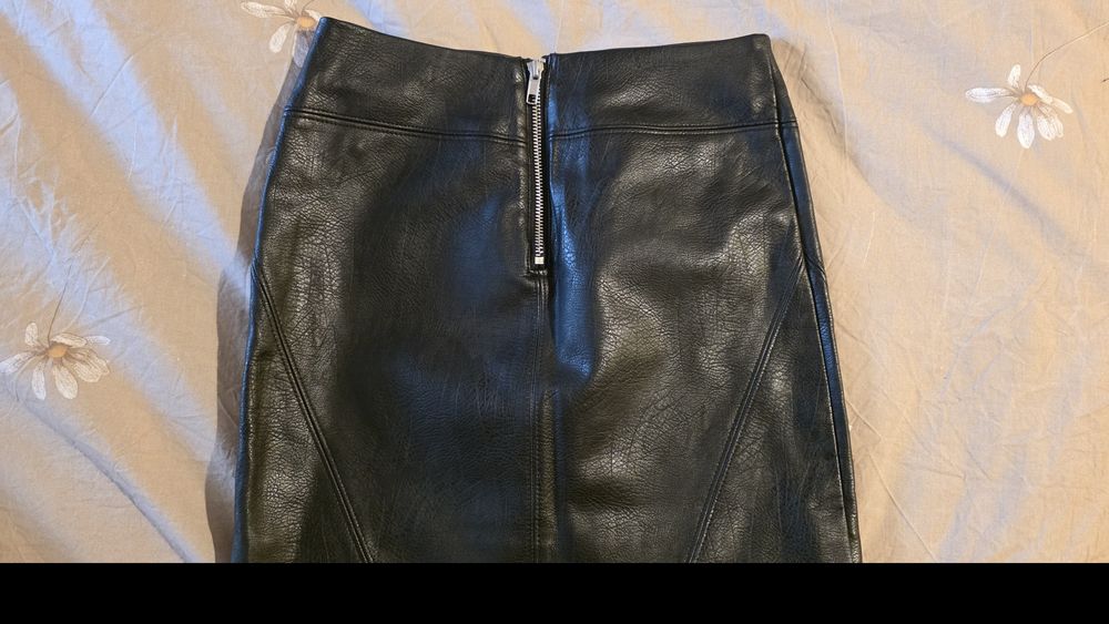 Кожена пола - H&M