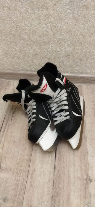 коньки, 36-37 размер