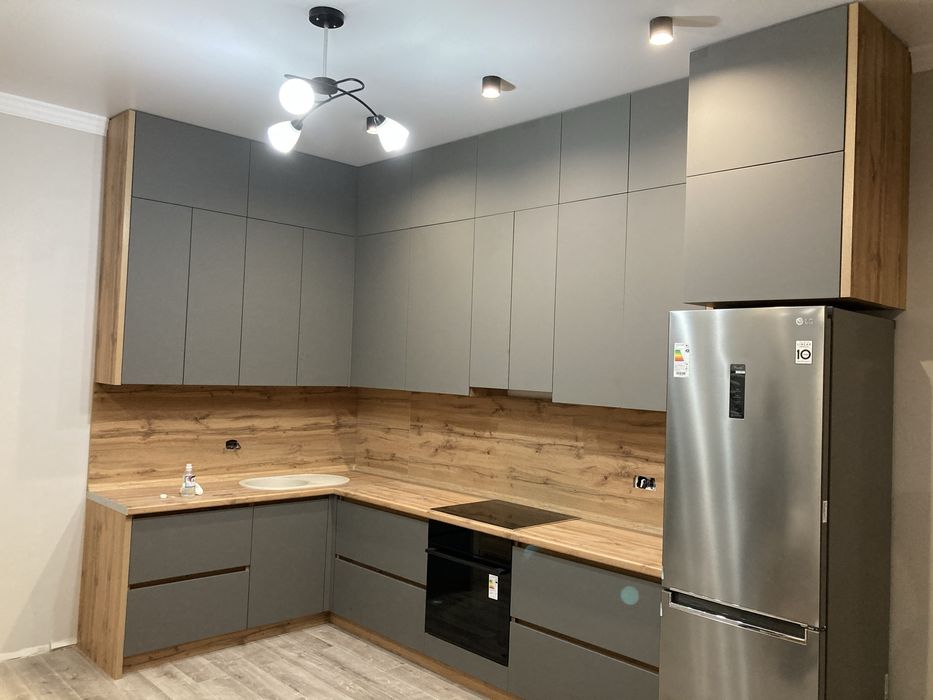 Мебель на заказ, изготовление мягкой мебели кухня,кровать, шкафы.