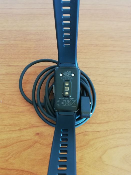 Huawei Band 6 smart watch