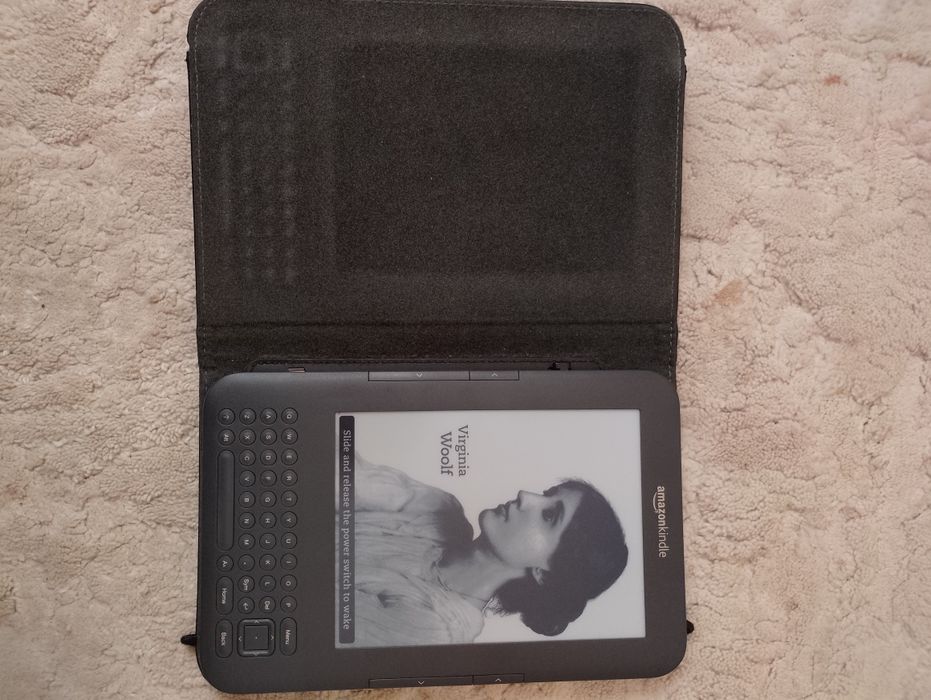 E Book Reader Amazon Kindle/ carte electronică/gen 3