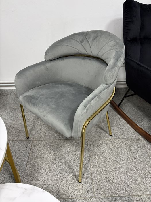 Set 4 Scaune / Set Mese Cafea