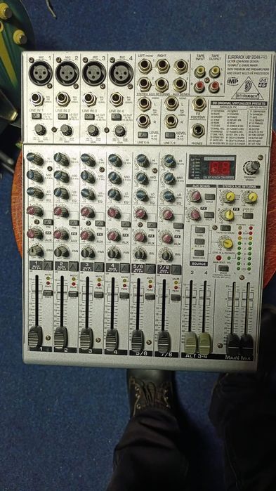 Продам микшерный пульт