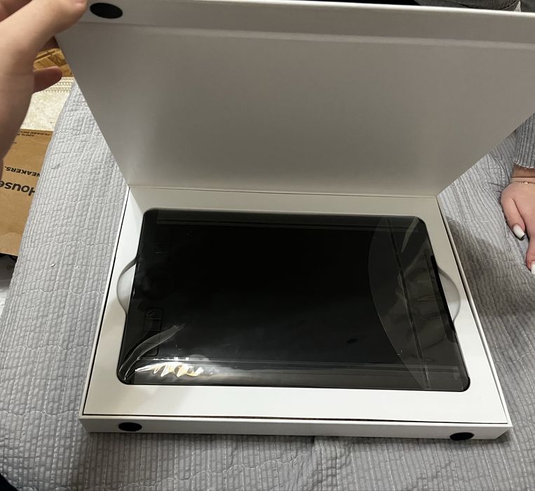 Графический планшет Wacom Intuos Pro Medium PTH-660