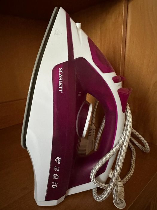 Продам паровой утюг
