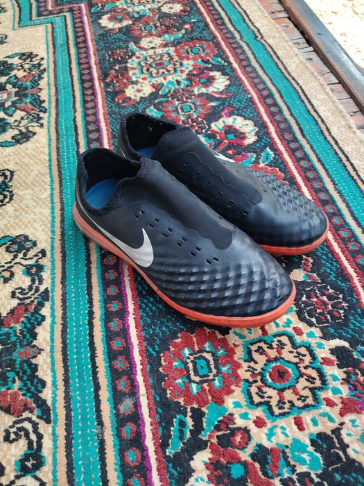 Сороконожка nike