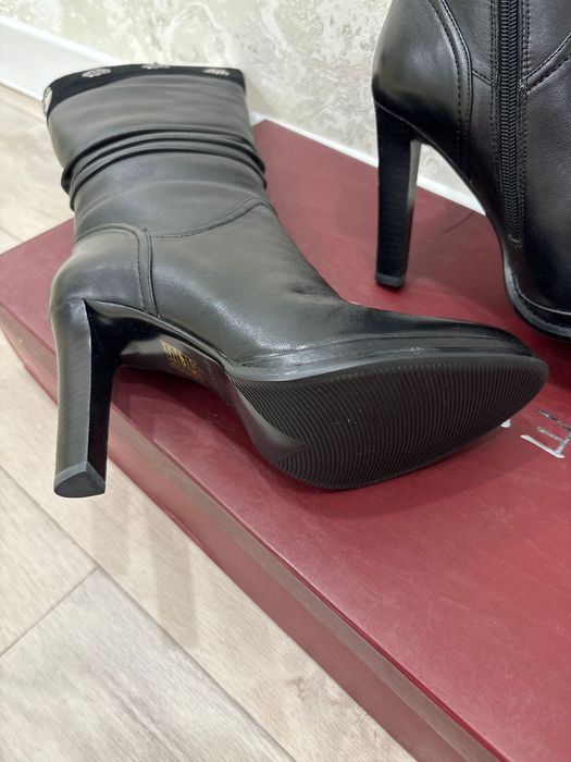 Сапоги зимние/қыстық етіктер