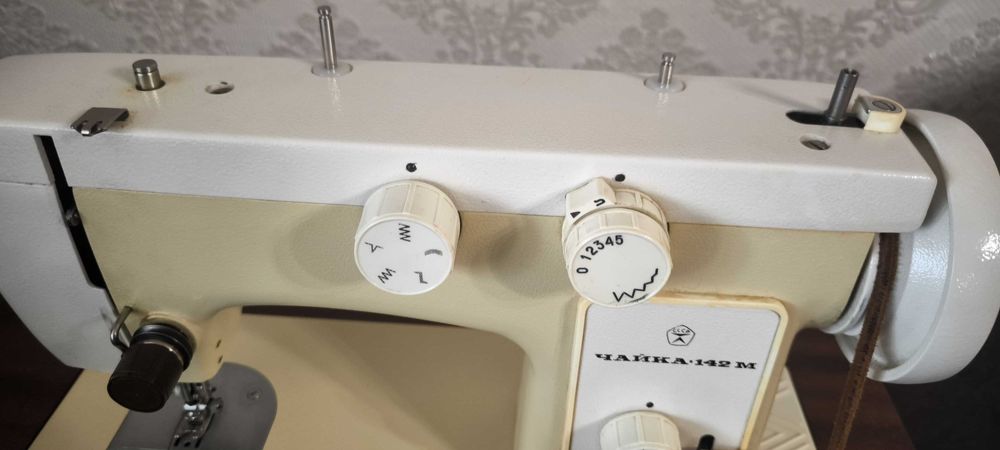 Швейная машинка чайка
