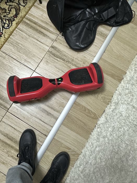 Haverboard rosu cu luminițe + încarcator geanta ,
