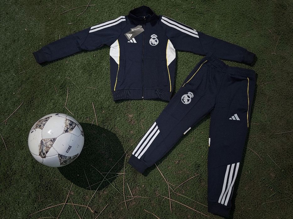 Детски футболен анцунг на РЕАЛ М  нов модел!!!