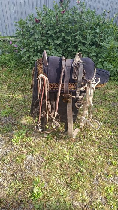 Продам седло для лошади ,все сделано своими руками