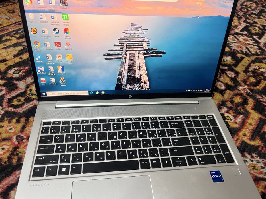 Продам ноутбук hp