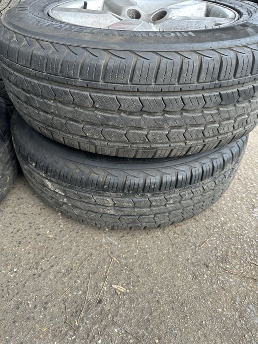 Лети джанти с гуми за Toyota Rav4