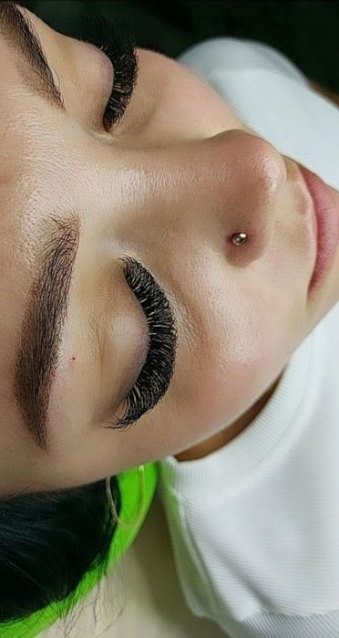 Наращивание ресниц