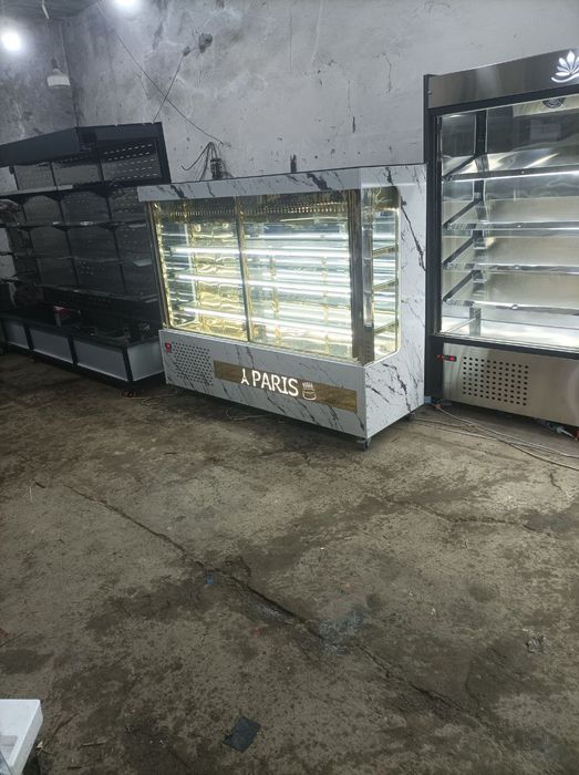 Витрина холодильники