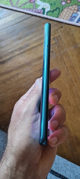 Redmi note 9 pro impecabil.