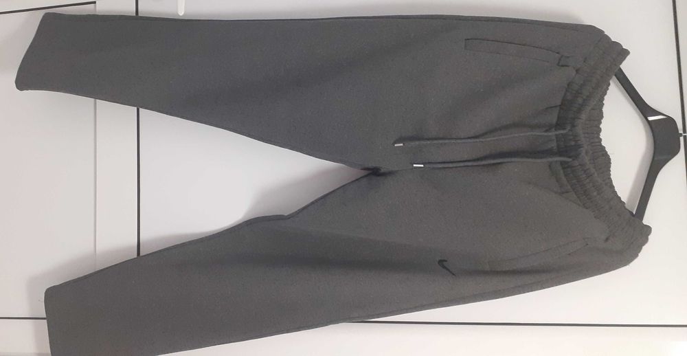 Мъжки ватирани спортни панталони на Найк