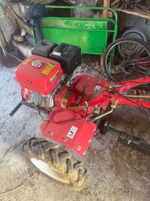 Продавам Култиватор