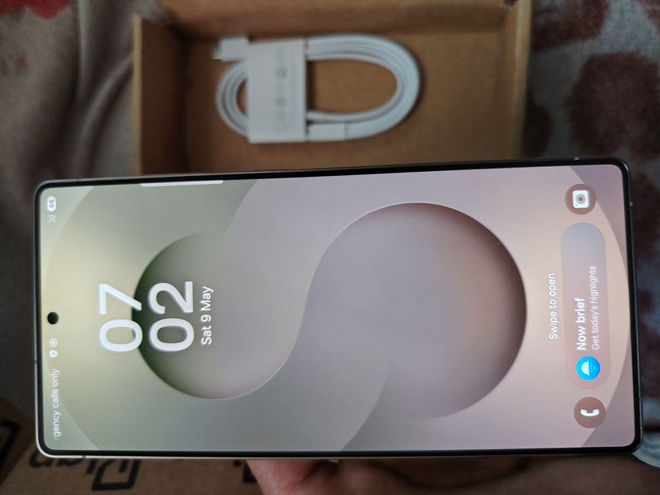 Samsung S25 ultra ca nou