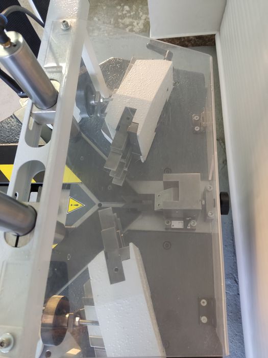 Автоматична ъглонабивна машина PRESSTA EISELE 2000 - Германия