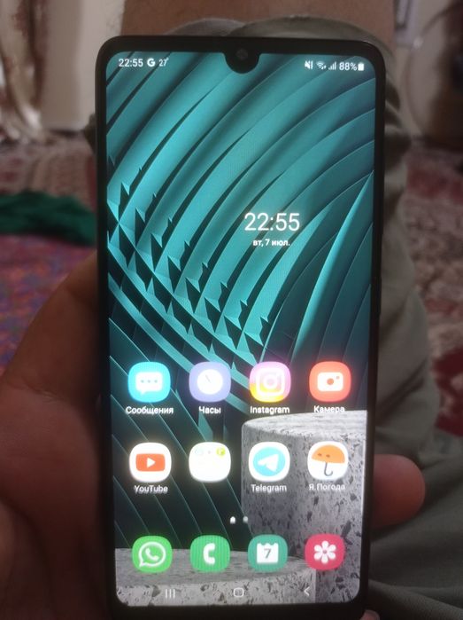 Samsung A41 хороший