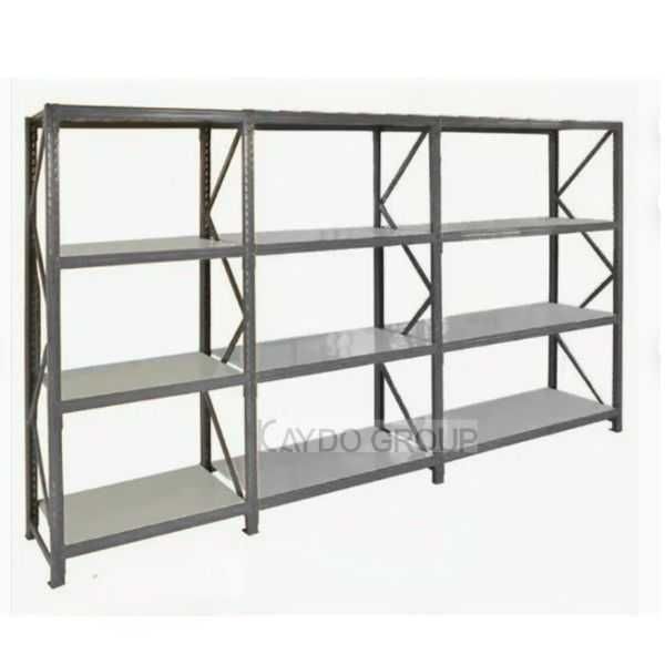 Налични Стелажи за склад и магазин, ръчна обработка, сив цвят