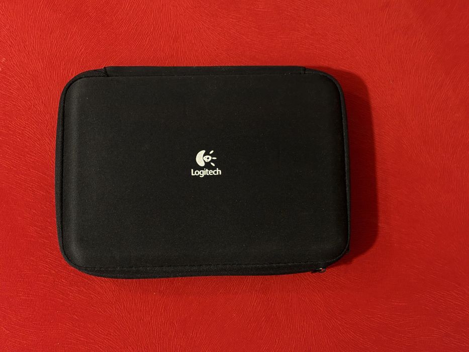 Boxe portabile Logitech