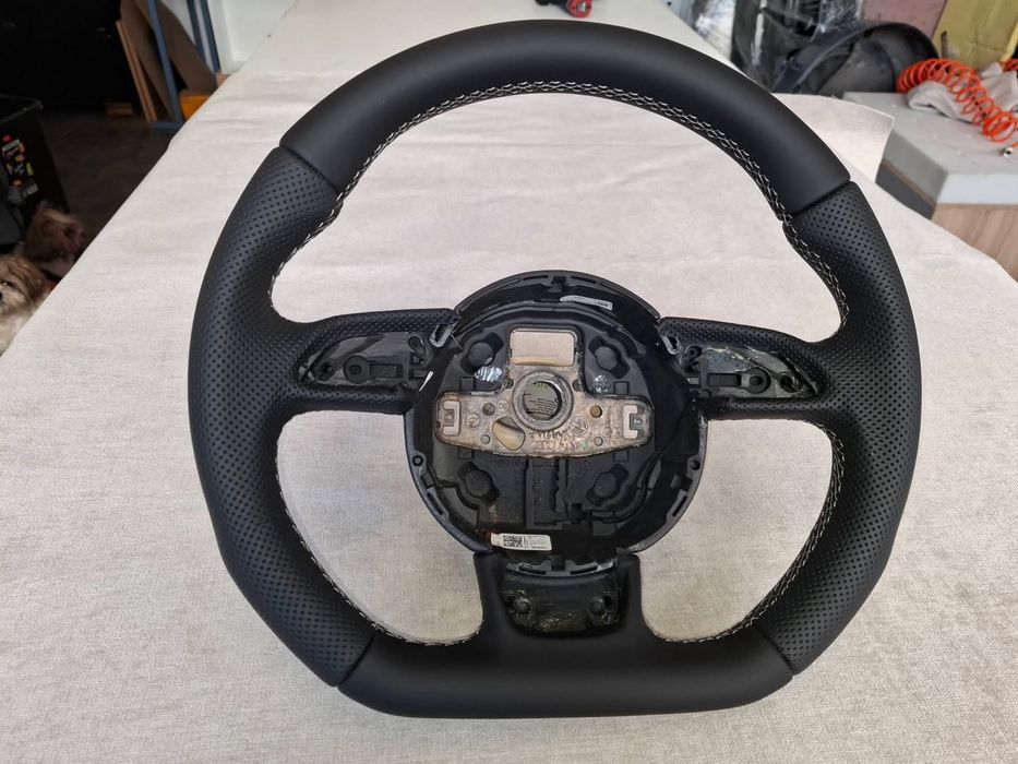 Волан за Ауди ОРИГИНАЛЕН