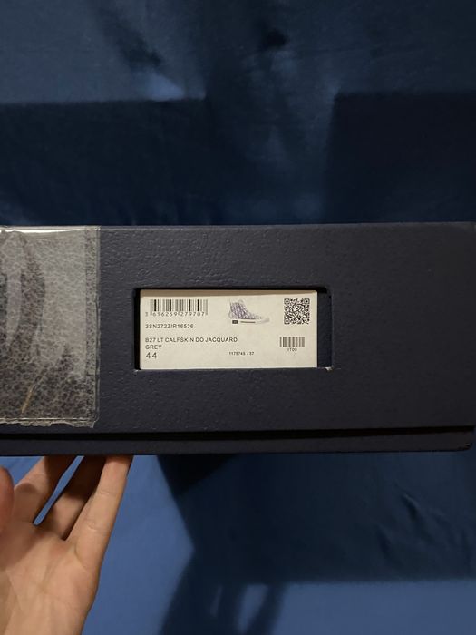 vand adidasi dior b23