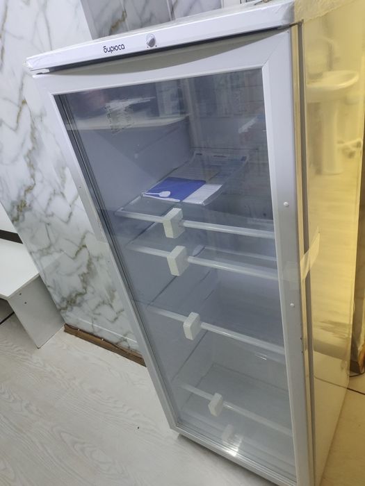 холодильник витринный