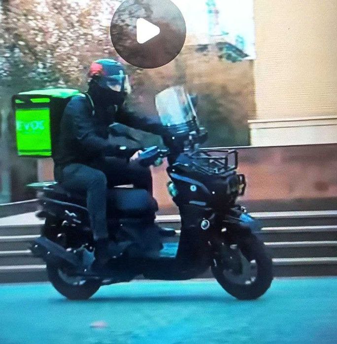 Skuter Tank 2 srochno sotiladi