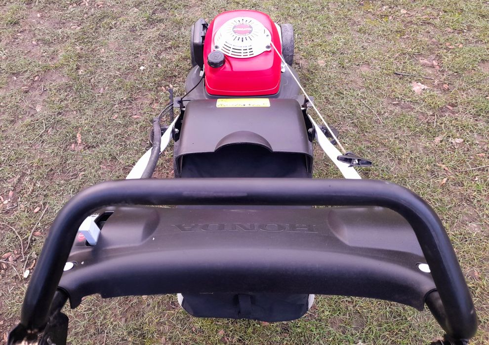 Masina tuns iarba Semi-profesională Honda HRX 426 43CM 4HP 4TIMPI